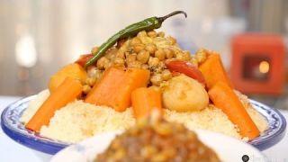 Recette de Couscous marocain aux légumes (VF) - Moroccan Couscous 