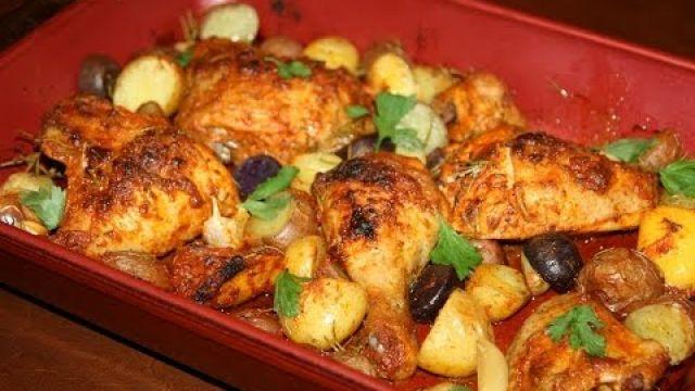 Poulet Rôti aux Herbes & Patates - Roasted Chicken & Potatoes 